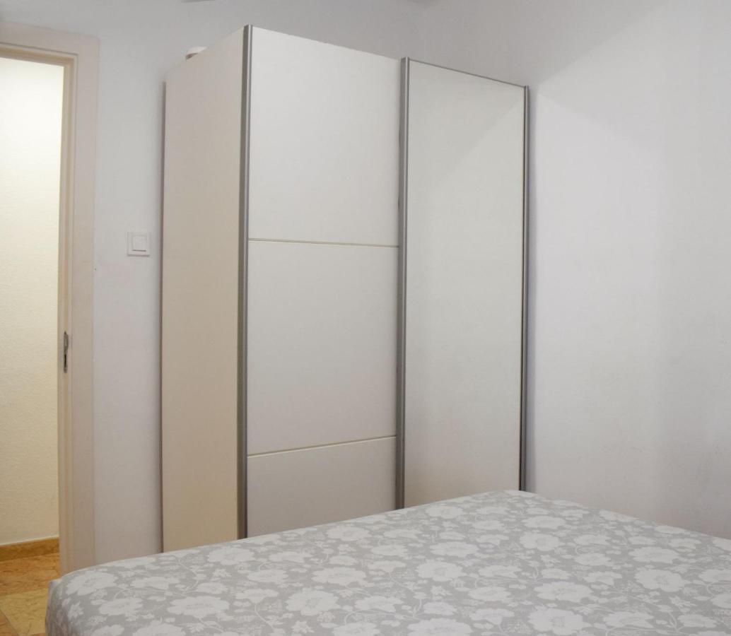 Apartamentos Atlas Terrassa II Экстерьер фото